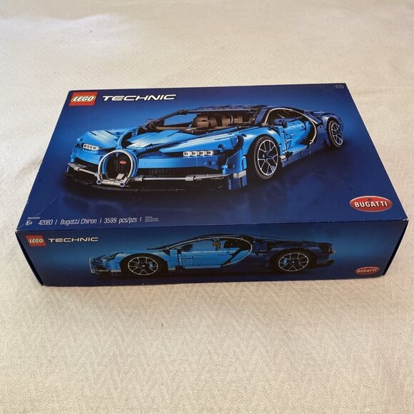LEGO TECHNIC: Bugatti Chiron 42083 Complete Disassembled No Missing Pieces Car - Picture 2 of 16